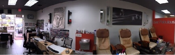 Queen Nails 1137 S Federal Hwy Fort Lauderdale Florida 